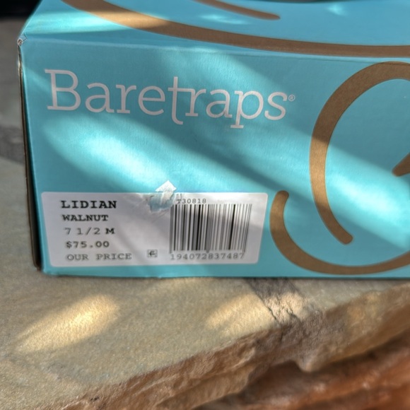 Baretraps Lidian ankle booties - Picture 6 of 9